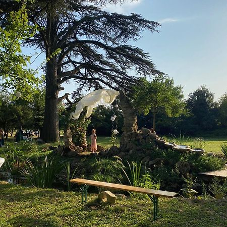 Ourches Domaine Des Chabriers Bed & Breakfast エクステリア 写真